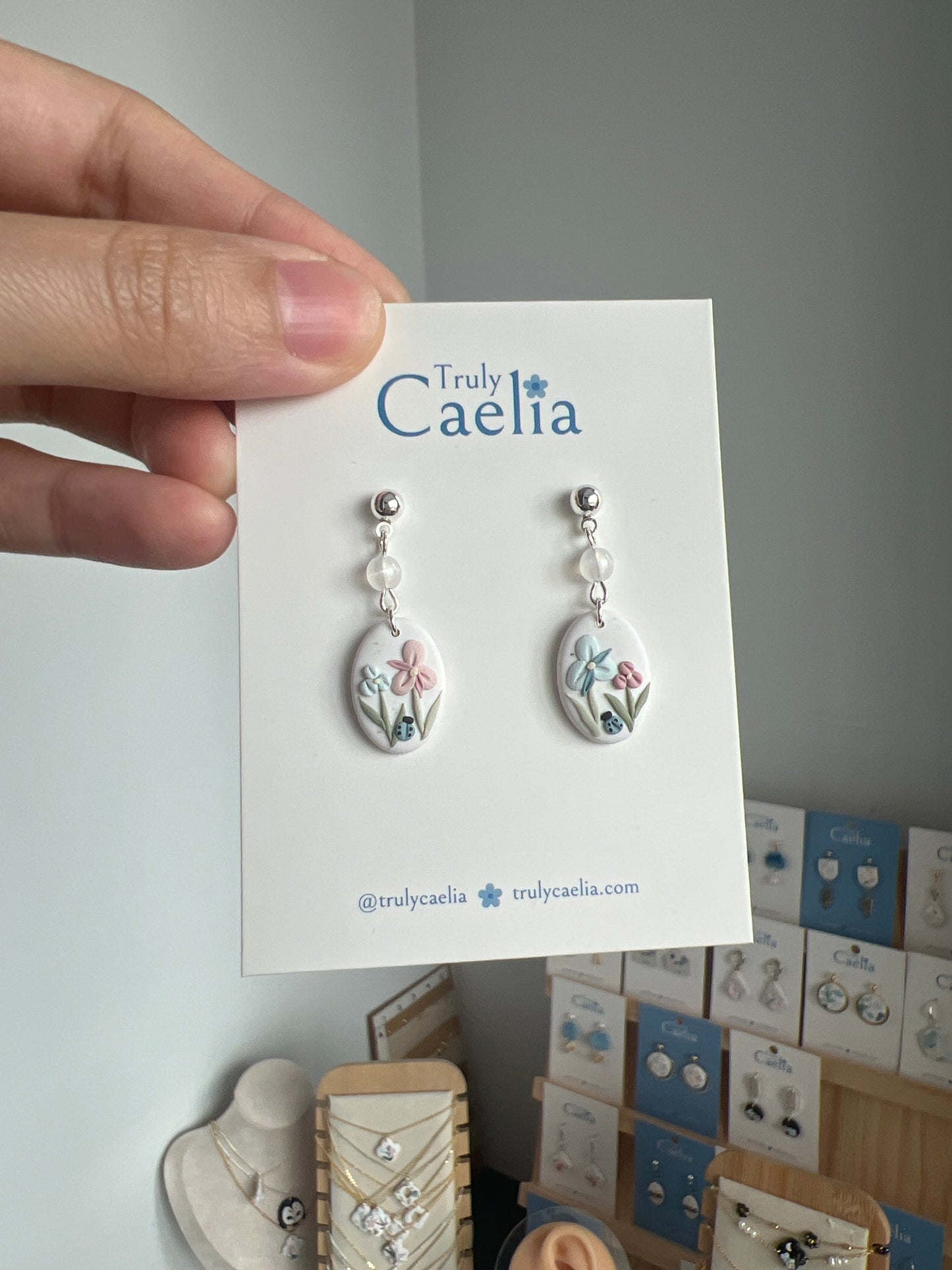 Botanica Dangles
