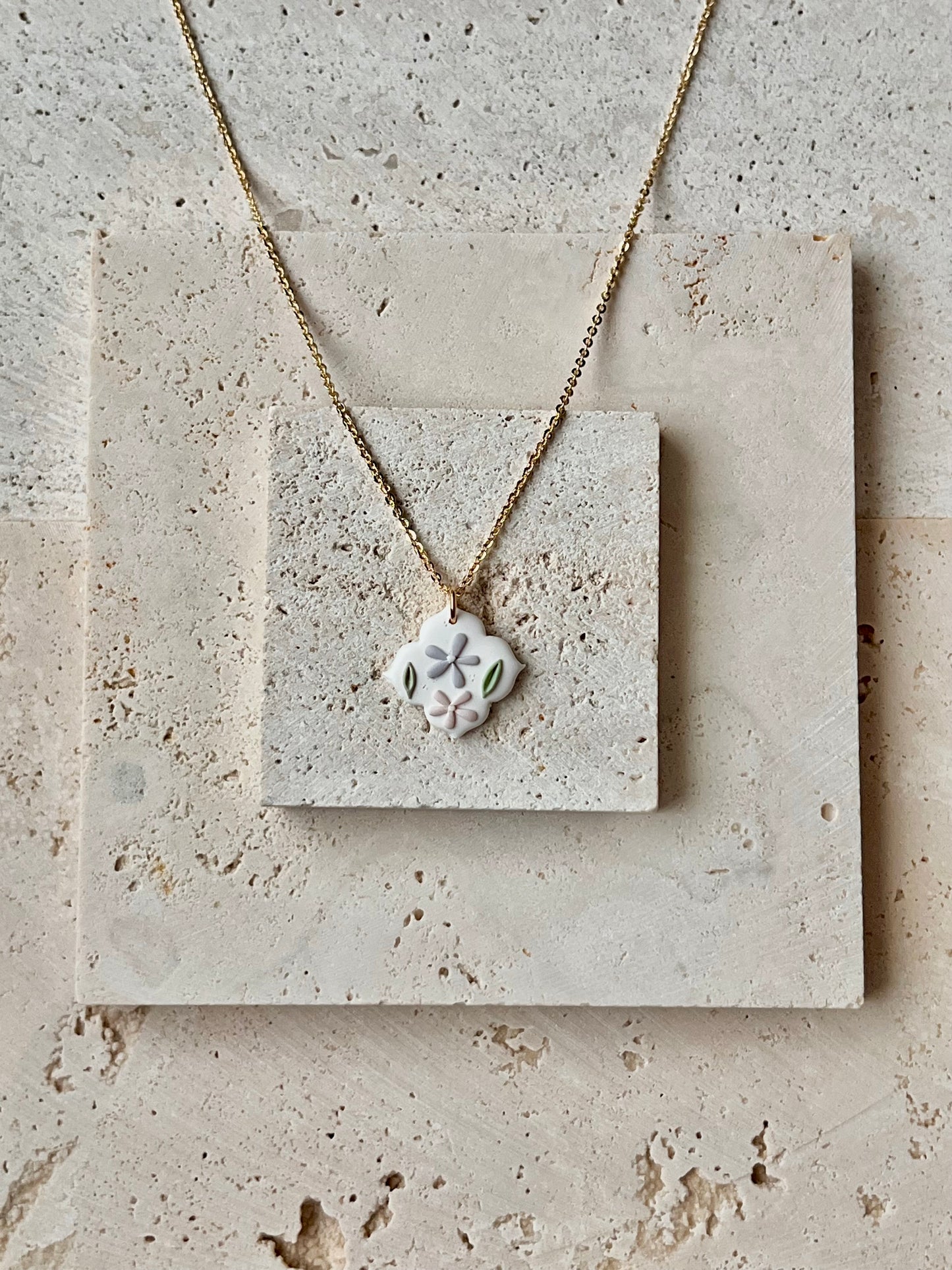 5 Petals Necklace