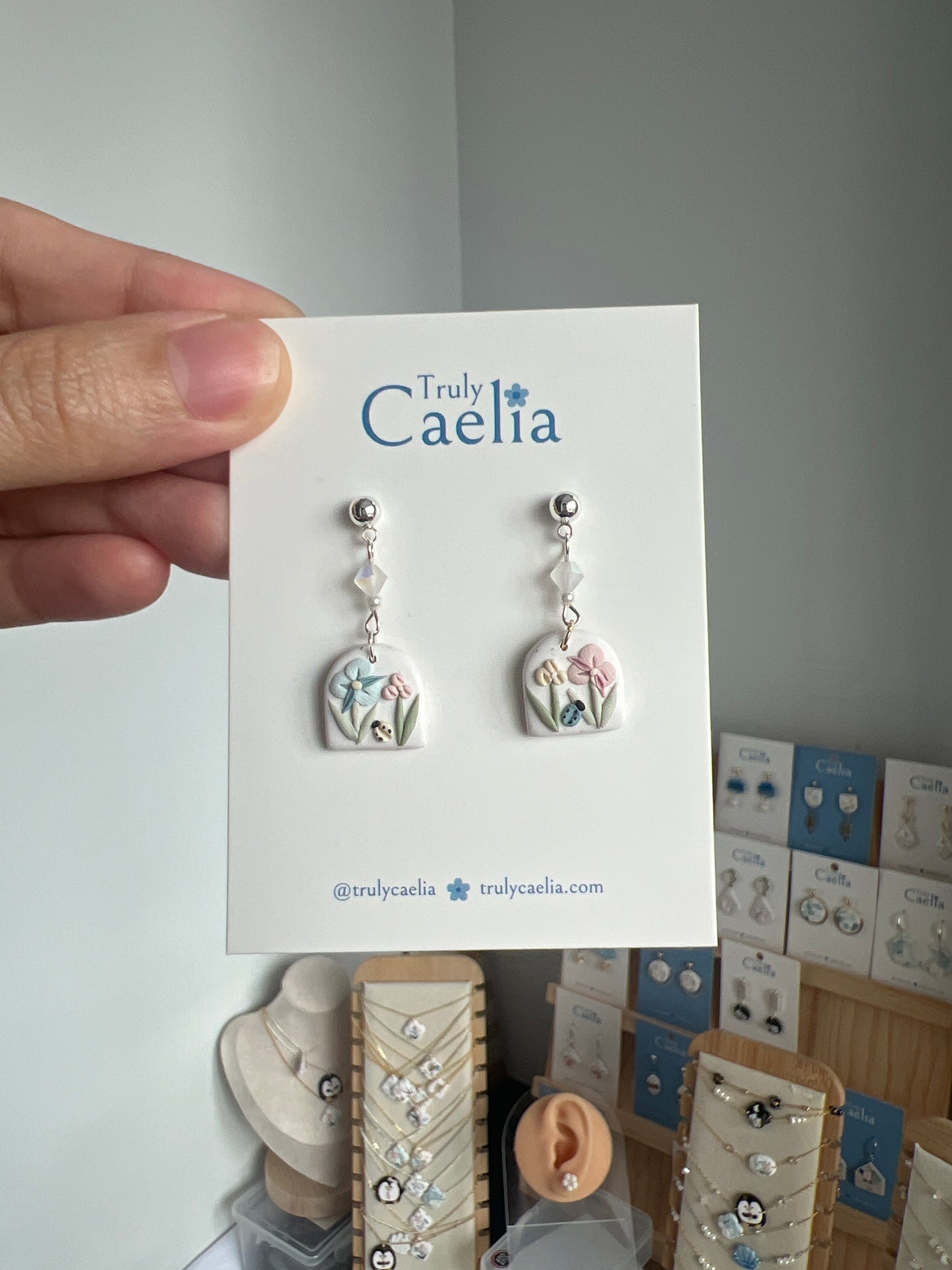 Botanica Dangles