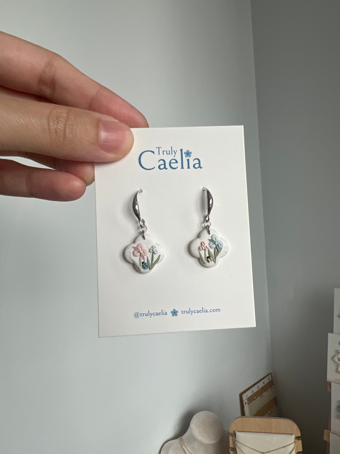 Botanica Dangles