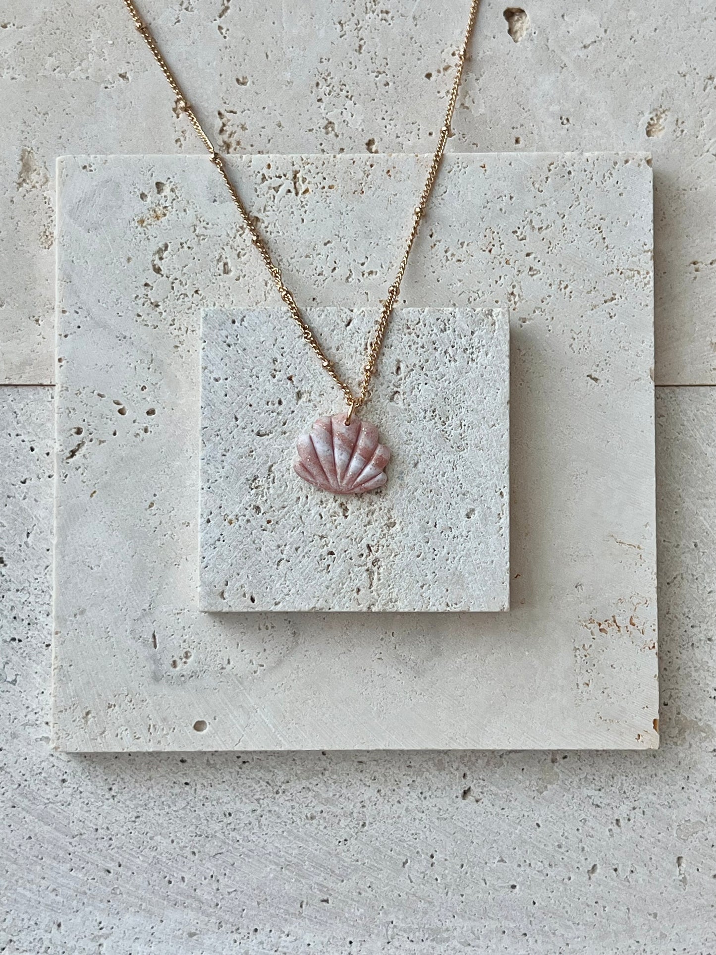 Rose Gold Shell Necklace