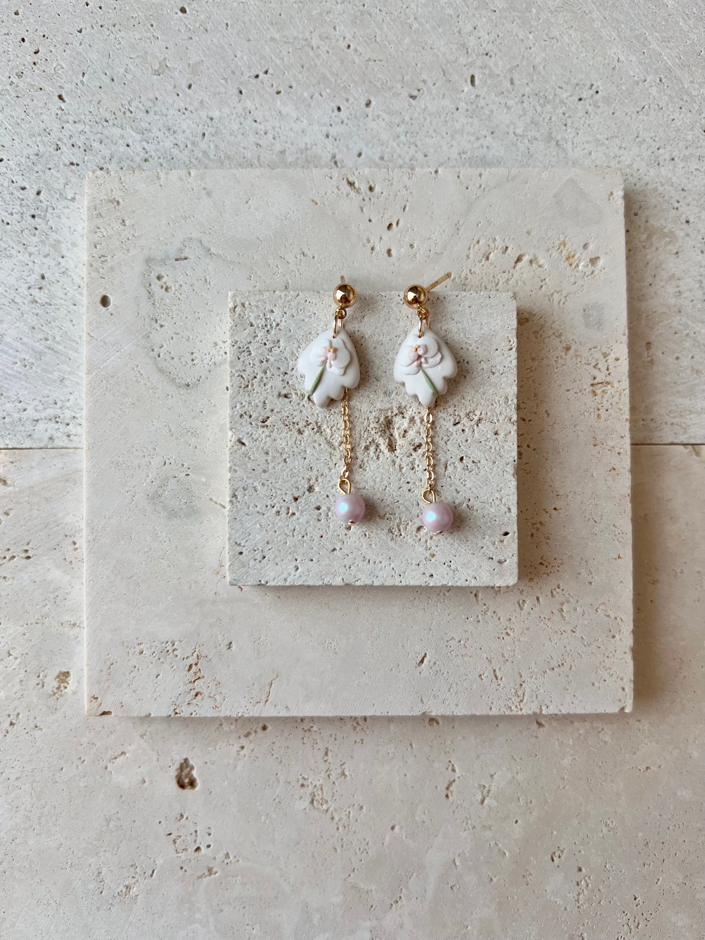 Orchids Dangle