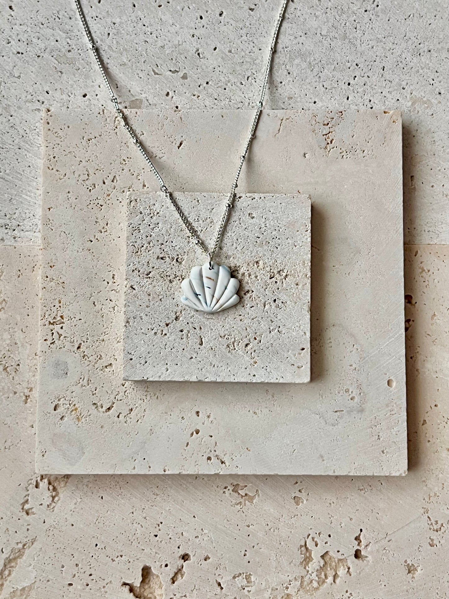 Simply Shell Necklace