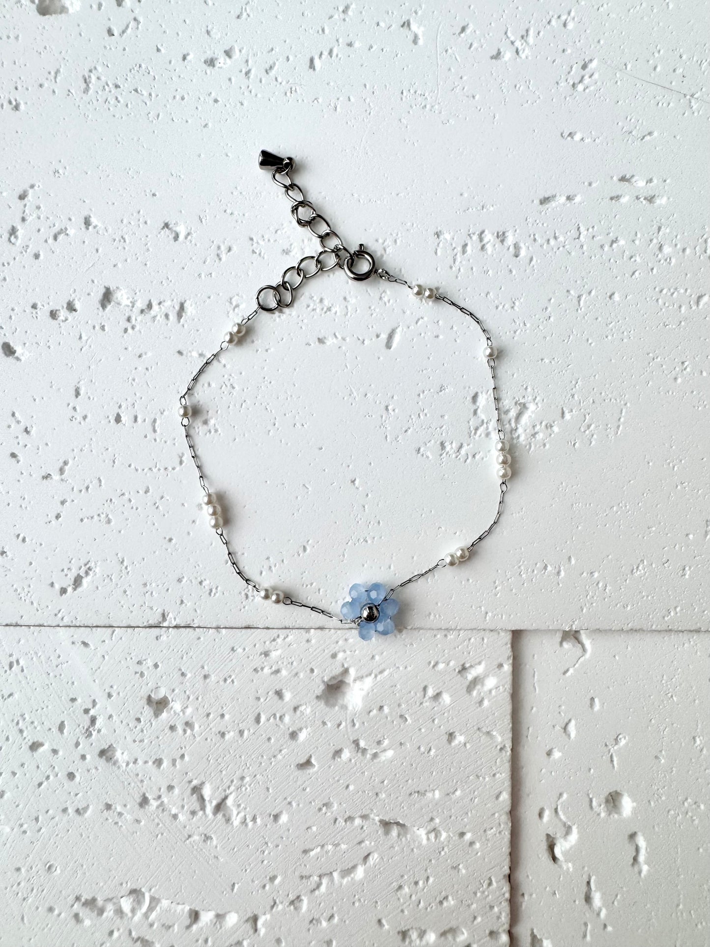 Single Flower Beaded Bracelet