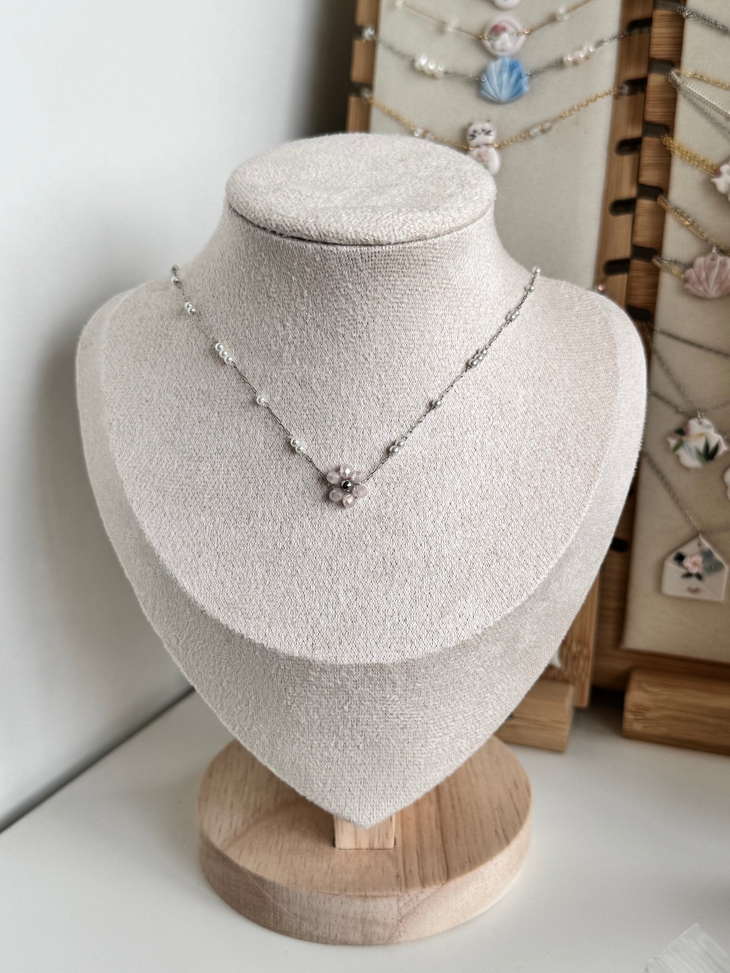 Single Flower Beaded Necklace Stainless Steel