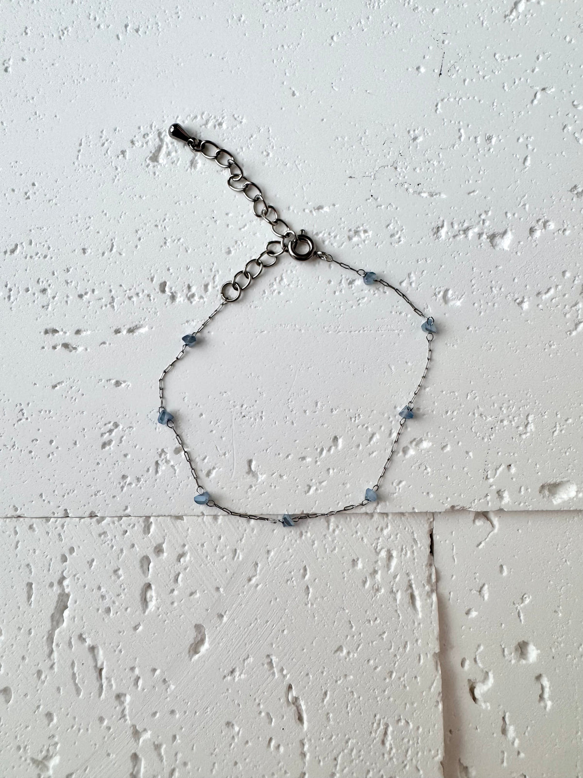 Essentials showerproof bracelet stainless steel